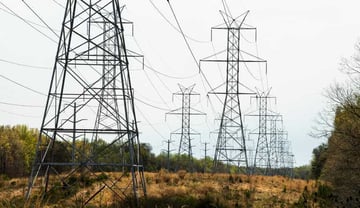 Powerlines-in-Prince-Georges-Count-Maryland_ICN_GettyImages-1232206404
